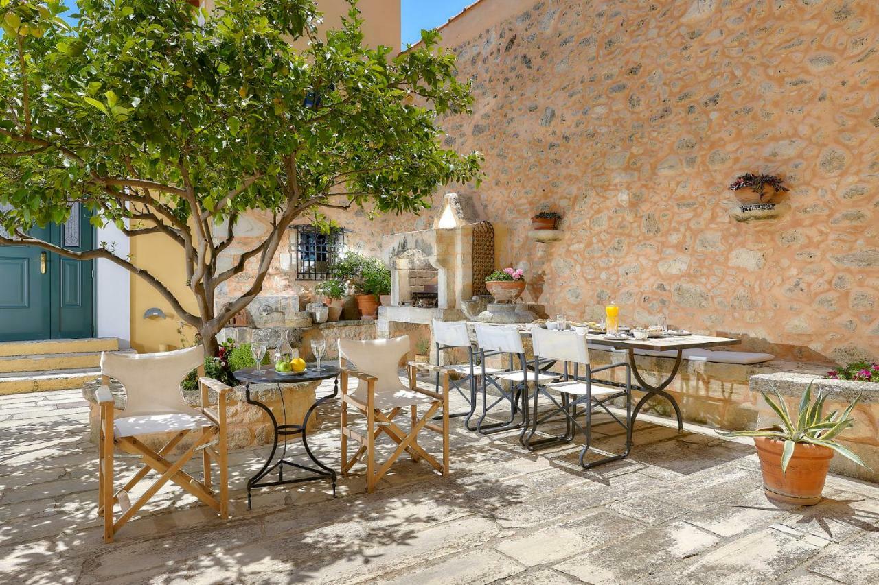 Castello Villa Daphnes - Private Pool & Whirlpool Dhafnes 外观 照片